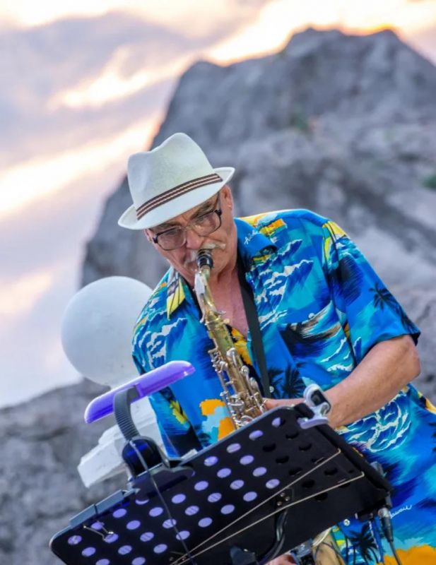 Пансионат "Изумруд" Ласпи