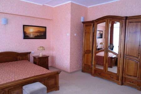 "ДЖУНИОР СЮИТ" 1-комнатный 2 этаж, Юг / Север (Спальный корпус №3)